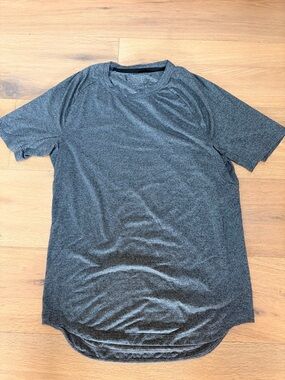 lululemon athletica Men's Short Sleeve Crew Tee - Charcoal Gray